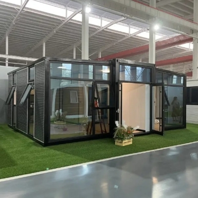 Luxus-Containerhaus mit Bad und Küche